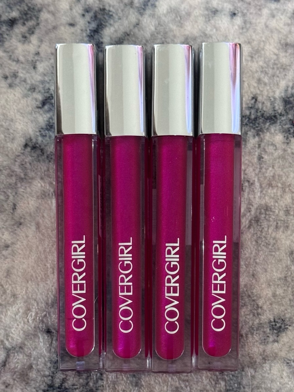 COVERGIRL COLORLICIOUS LIP GLOSS #660 FRUITYLICIOUS (Set Of 4)